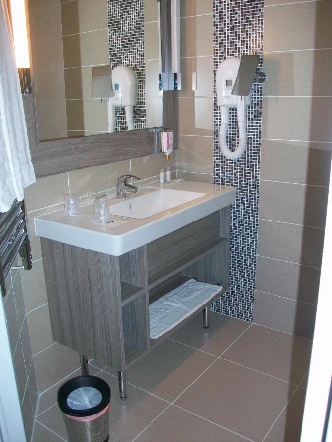 Отель Ibis Styles Melun Рубель Экстерьер фото