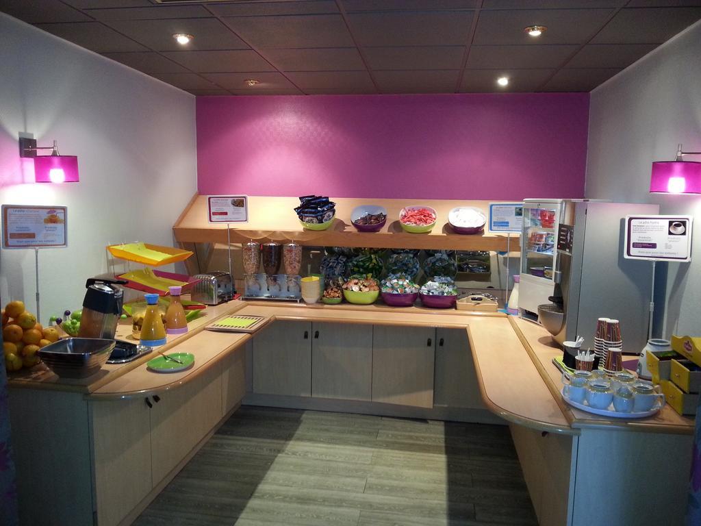Отель Ibis Styles Melun Рубель Экстерьер фото