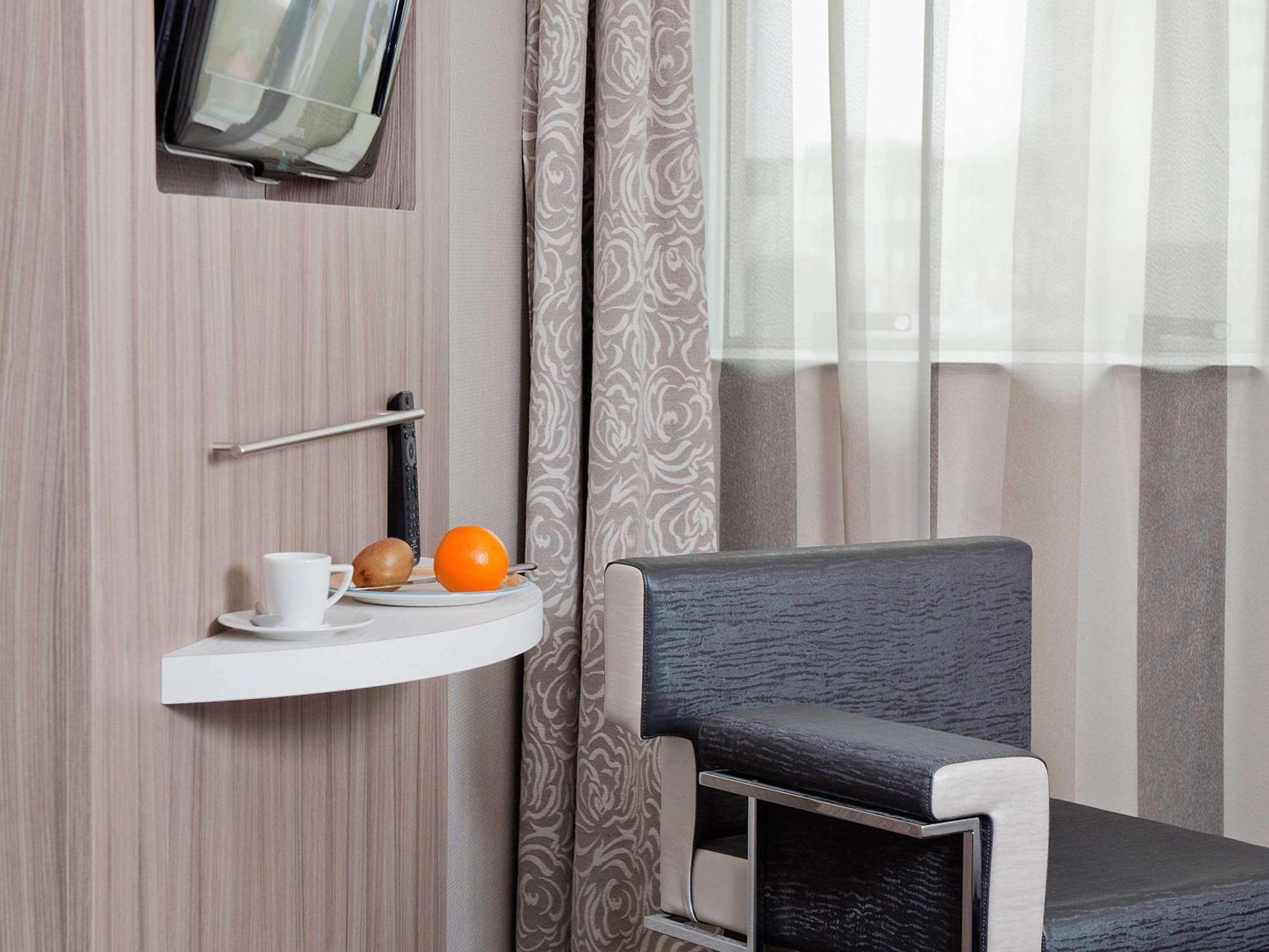 Отель Ibis Styles Melun Рубель Экстерьер фото