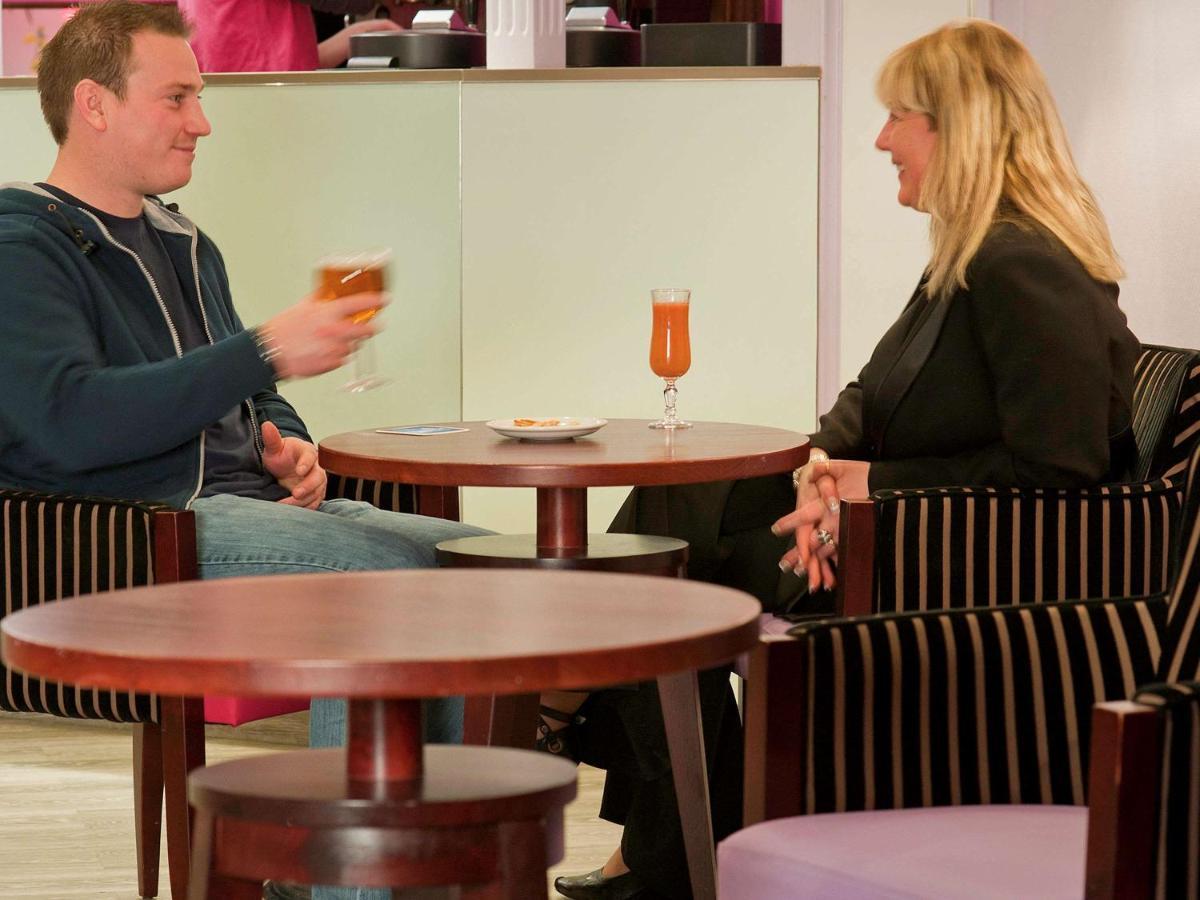Отель Ibis Styles Melun Рубель Экстерьер фото